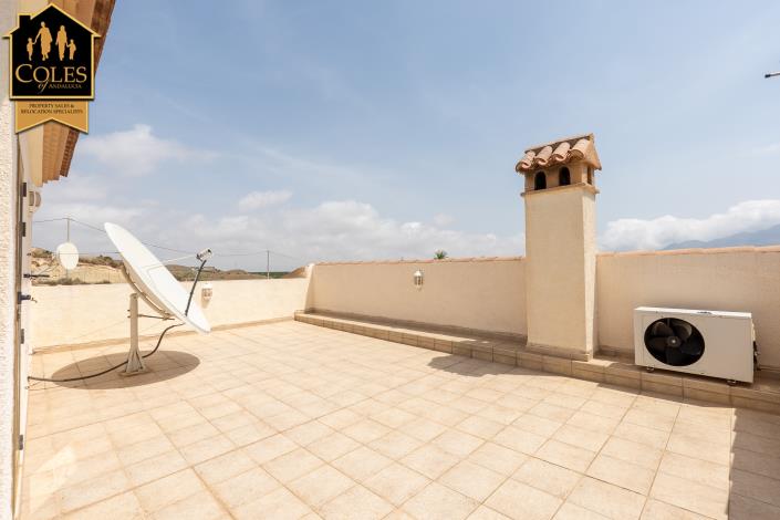 Image No.38-3 Bed Villa / Detached for sale