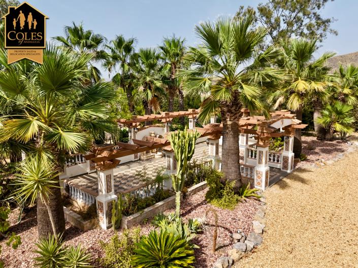 Image No.61-3 Bed Villa / Detached for sale