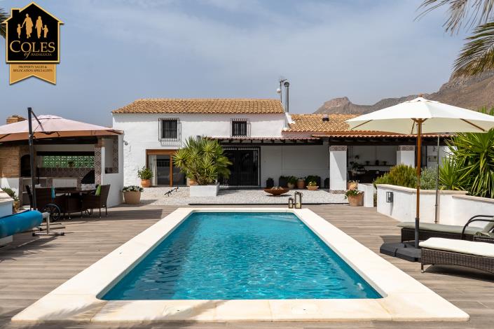 Image No.42-5 Bed Cortijo for sale