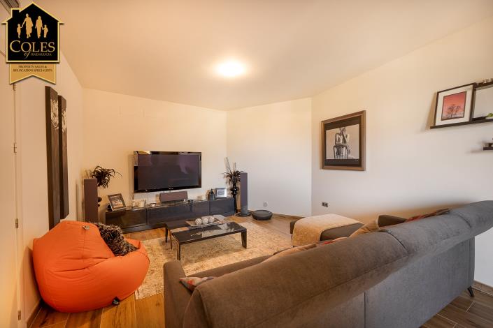 Image No.29-4 Bed Villa / Detached for sale