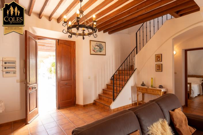 Image No.7-7 Bed Cortijo for sale