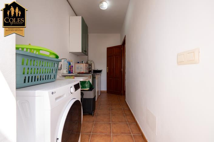 Image No.26-7 Bed Cortijo for sale