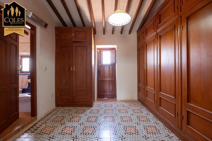 Image No.31-7 Bed Cortijo for sale