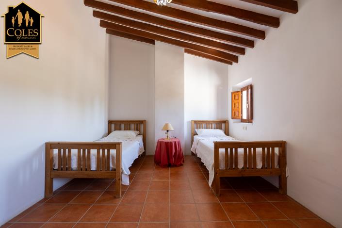 Image No.35-7 Bed Cortijo for sale