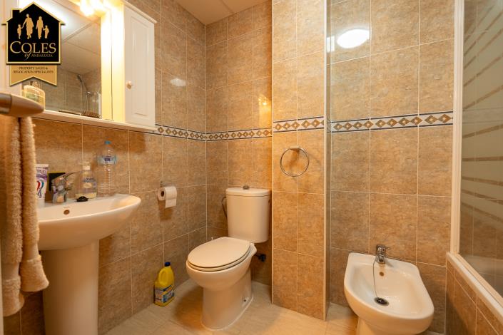 Image No.15-2 Bed Apartment for sale