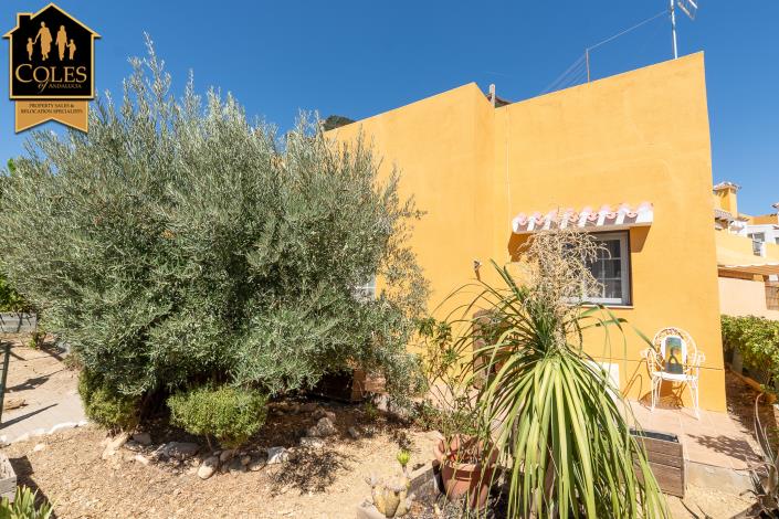 Image No.25-3 Bed Villa for sale