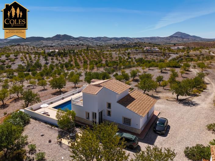 Image No.5-3 Bed Villa / Detached for sale