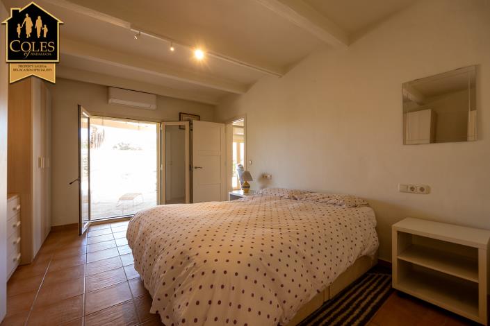 Image No.26-2 Bed Villa for sale