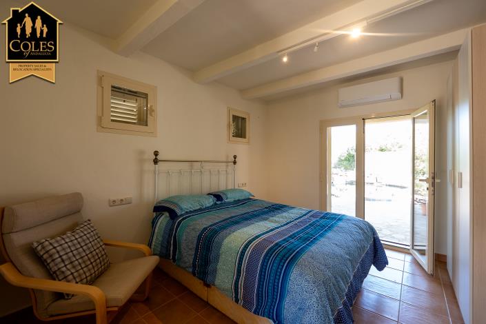 Image No.32-2 Bed Villa for sale