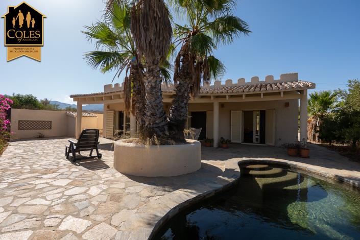 Image No.35-2 Bed Villa for sale