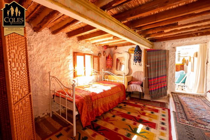 Image No.29-3 Bed Cortijo for sale