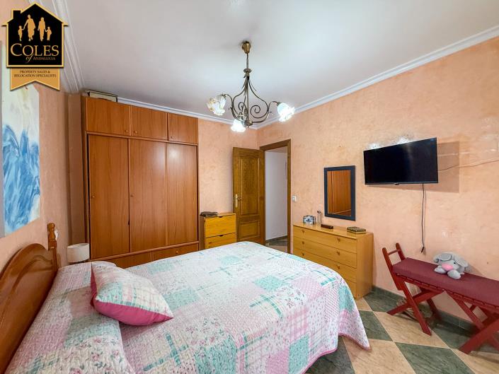 Image No.13-4 Bed Apartment for sale