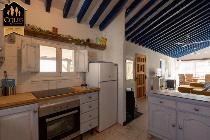 Image No.10-2 Bed Apartment for sale