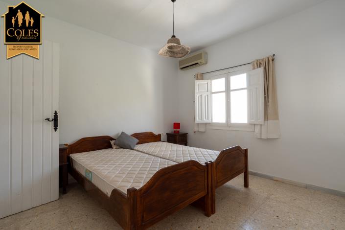 Image No.18-2 Bed Apartment for sale