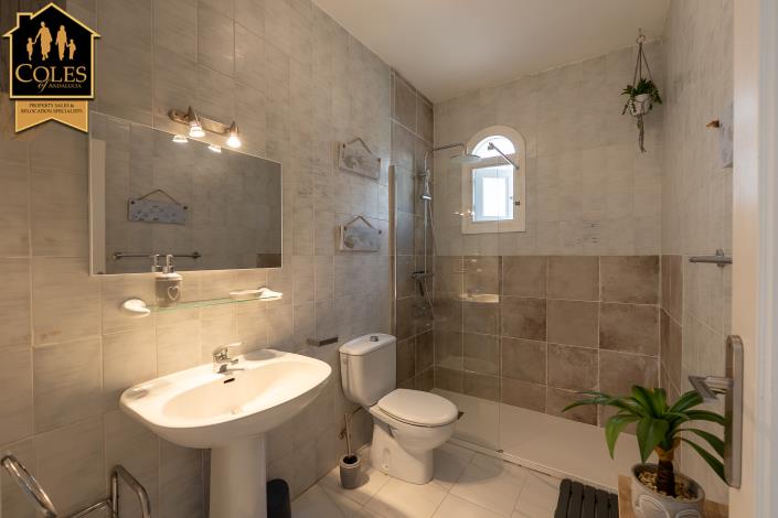 Image No.12-1 Bed Apartment for sale