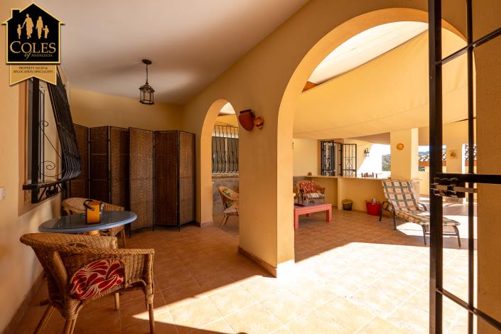 Image No.29-4 Bed Villa / Detached for sale