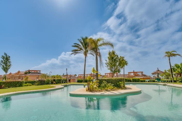 Image No.5-3 Bed Townhouse for sale