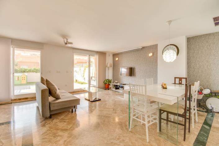 Image No.6-3 Bed Townhouse for sale