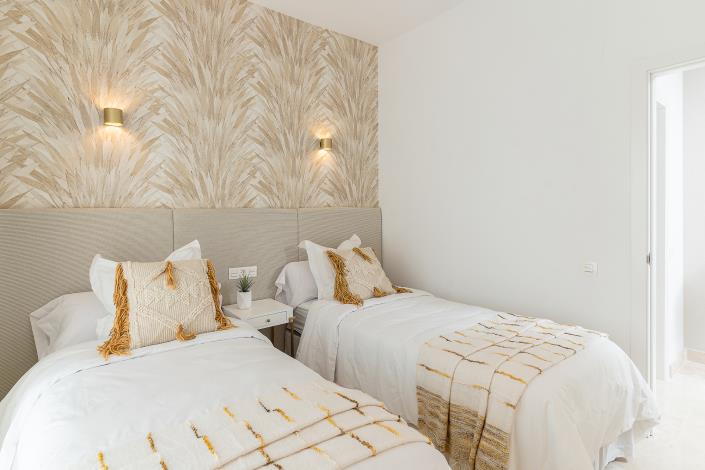 Image No.20-3 Bed Apartment for sale