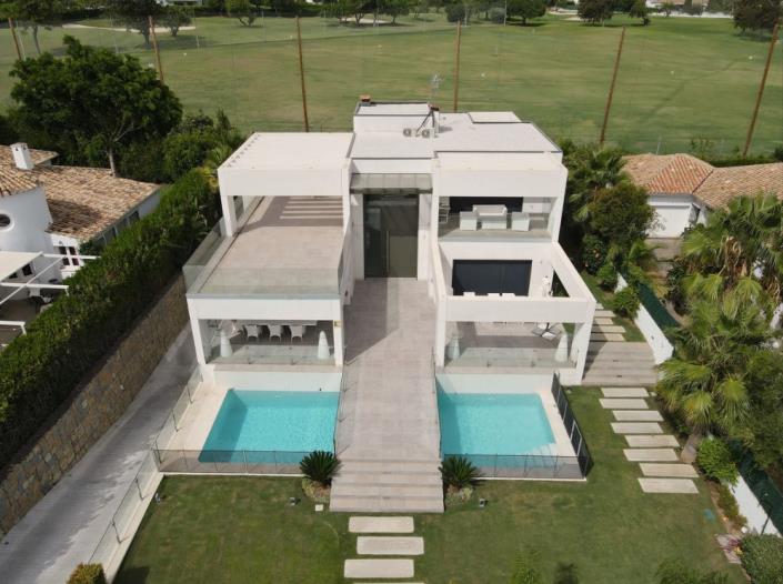 Image No.11-5 Bed Villa / Detached for sale