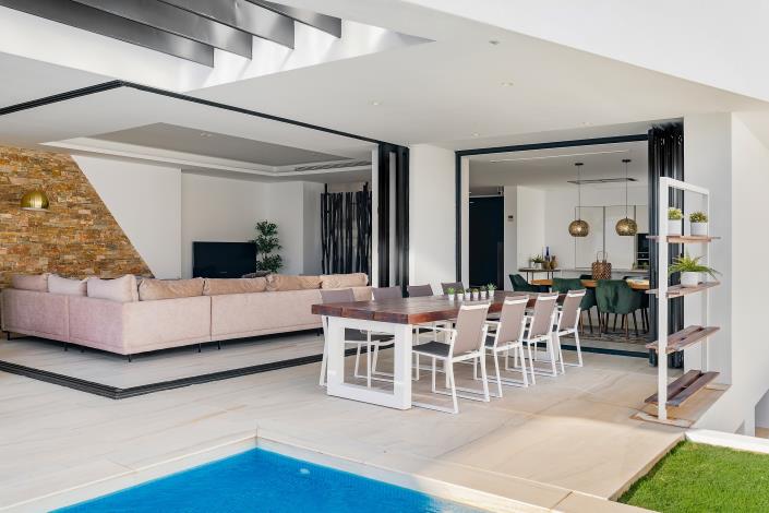 Image No.3-4 Bed Villa / Detached for sale