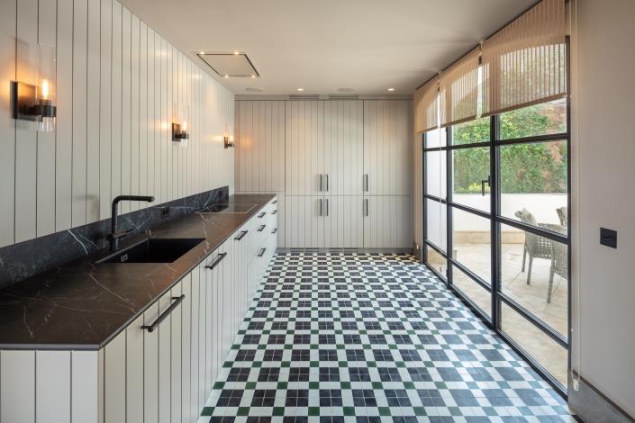 Image No.18-Villa / Détaché de 16 chambres à vendre à Golden Mile