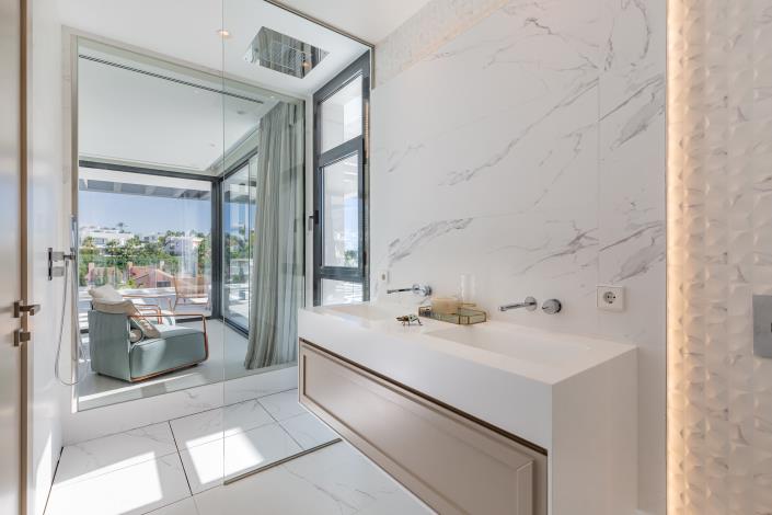 Image No.13-Villa / Détaché de 6 chambres à vendre à Nueva Andalucia