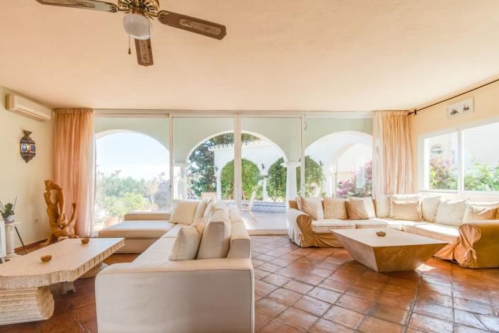 Image No.4-3 Bed Villa / Detached for sale