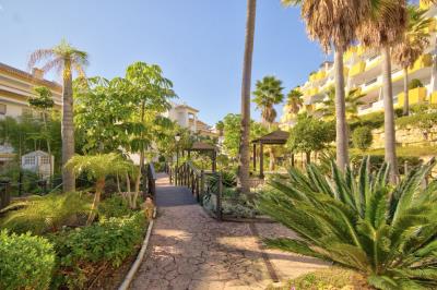 30-5e8634ec9576c9ad4825a6dec5b5d375