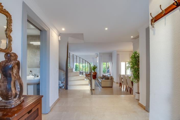 Image No.6-4 Bed Townhouse for sale