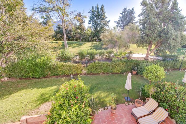 Image No.19-4 Bed Townhouse for sale