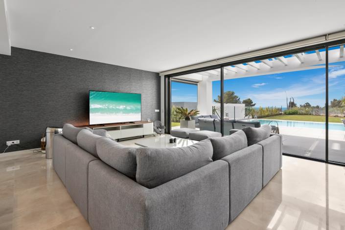 Image No.11-6 Bed Villa / Detached for sale