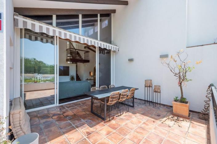 Image No.5-4 Bed Townhouse for sale