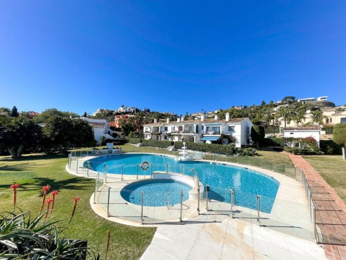 Image No.8-2 Bed Apartment for sale