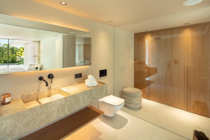 Image No.12-4 Bed Villa / Detached for sale