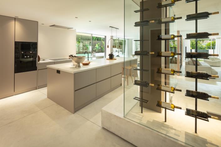 Image No.14-4 Bed Villa / Detached for sale