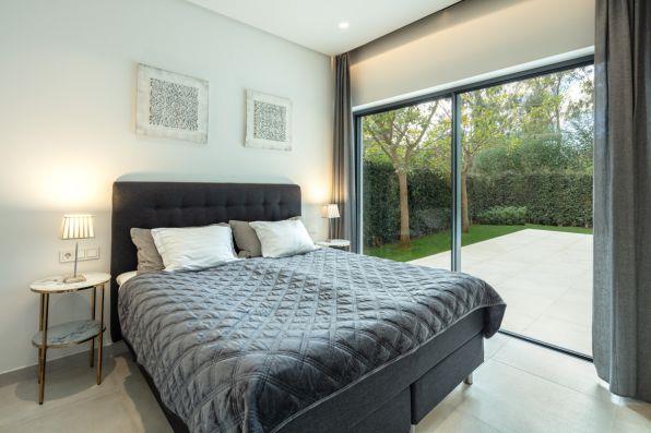 Image No.11-5 Bed Villa / Detached for sale