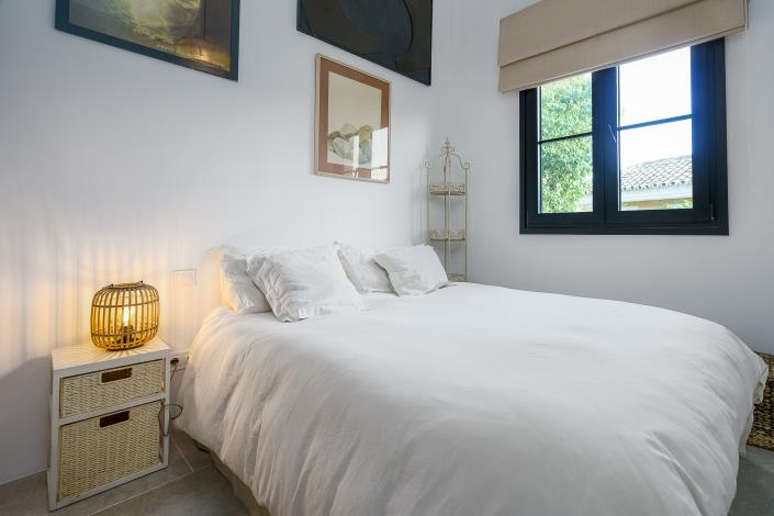 Image No.30-7 Bed Villa / Detached for sale