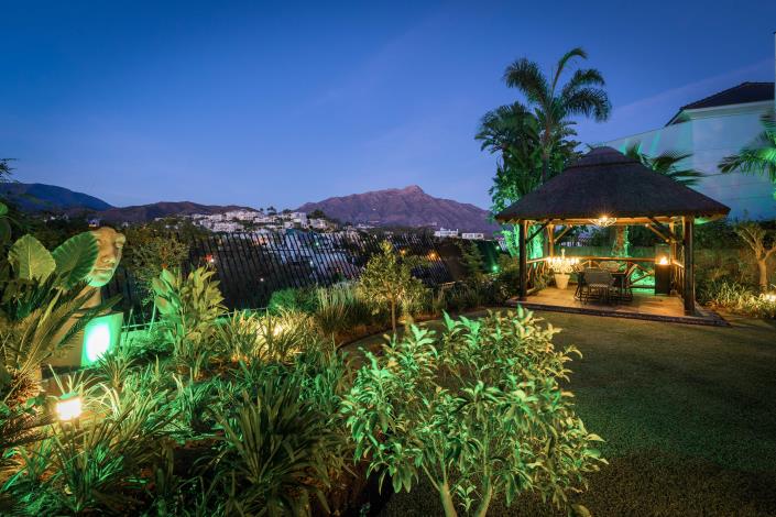 Image No.6-4 Bed Villa / Detached for sale