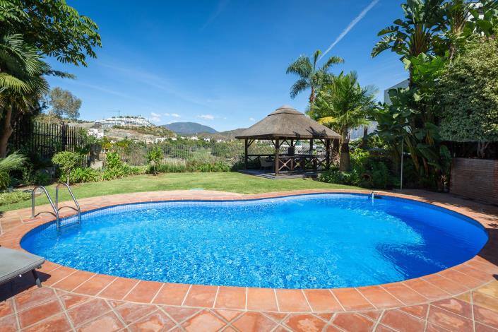 Image No.18-4 Bed Villa / Detached for sale