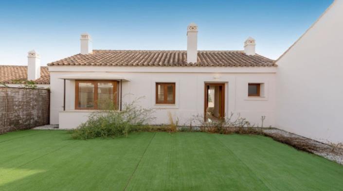 Image No.3-2 Bed Townhouse for sale