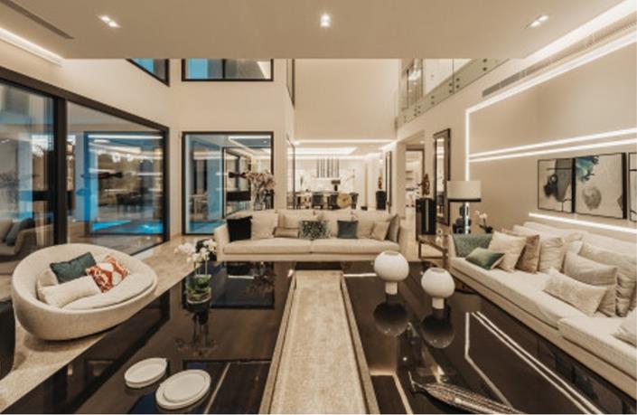 Image No.8-6 Bed Villa / Detached for sale