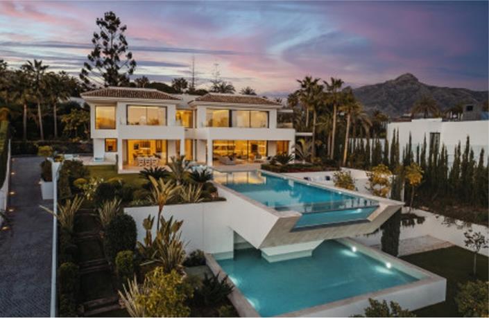 Image No.2-6 Bed Villa / Detached for sale