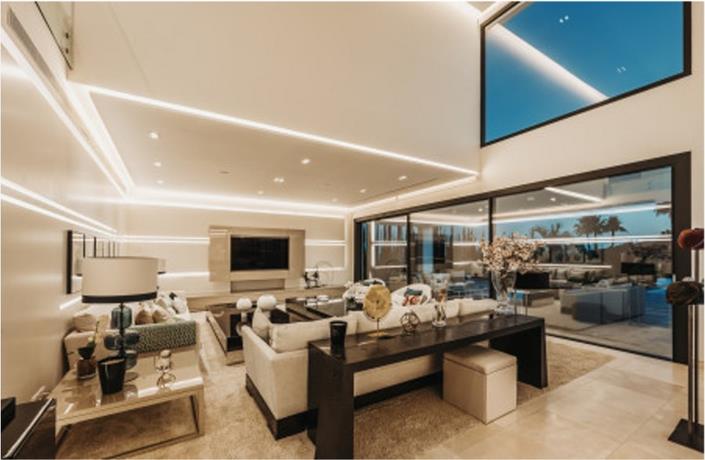 Image No.19-6 Bed Villa / Detached for sale