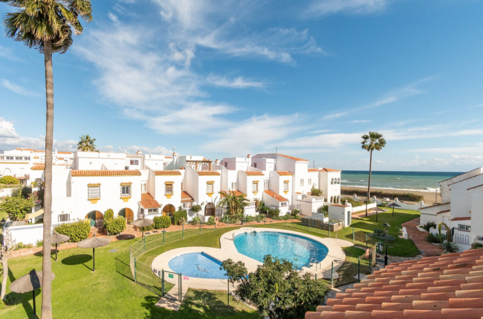 Image No.8-Maison de ville de 4 chambres à vendre à Casares