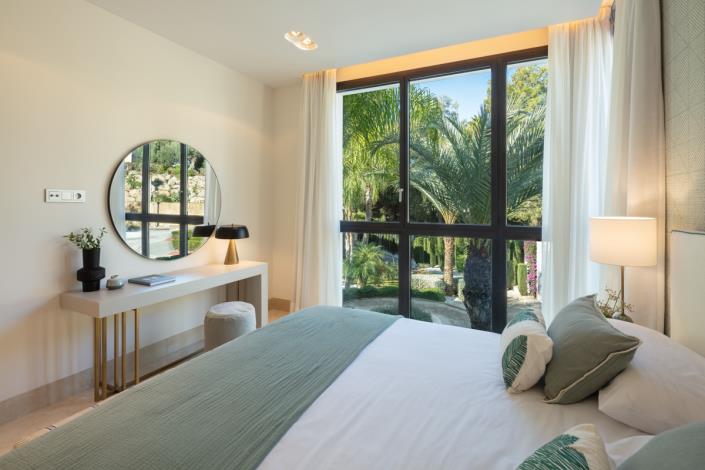 Image No.20-3 Bed Duplex for sale