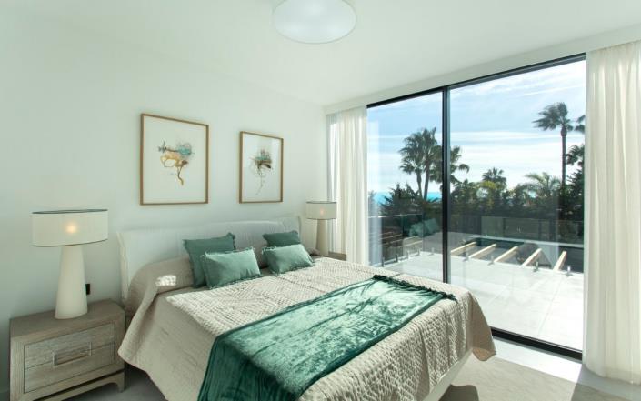 Image No.28-4 Bed Villa / Detached for sale