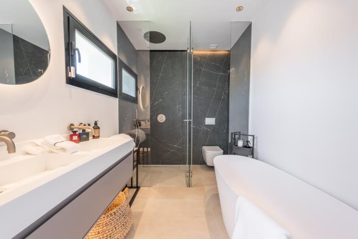 Image No.23-4 Bed Penthouse for sale