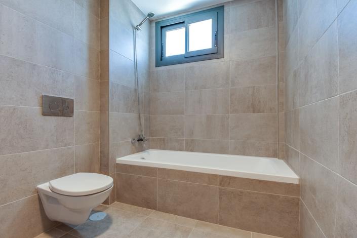 Image No.27-4 Bed Villa for sale