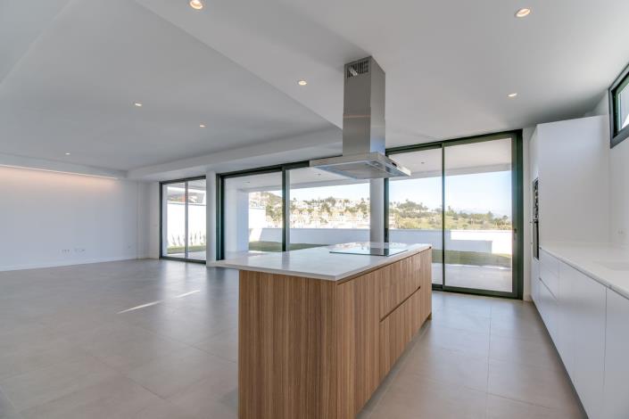 Image No.31-4 Bed Villa for sale